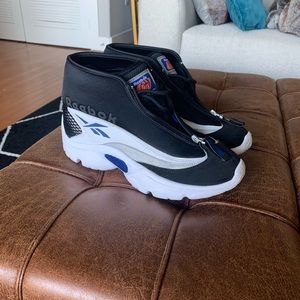 Reebok Shroud VERY RARE